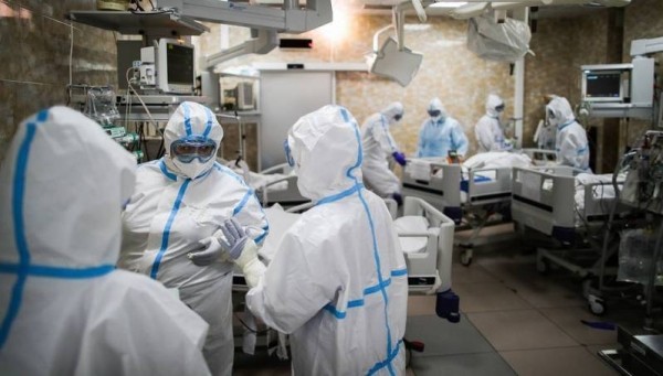 Число случаев заражения коронавирусом в России превысило 500 тысяч
