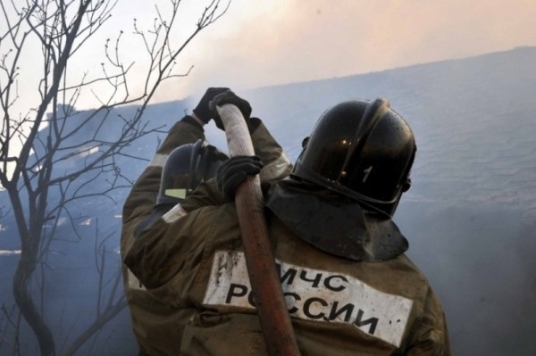 Среднеколымский район продолжает борьбу с лесными пожарами