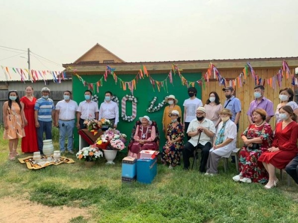 Жительница села Хатассы отметила 100-летний юбилей
