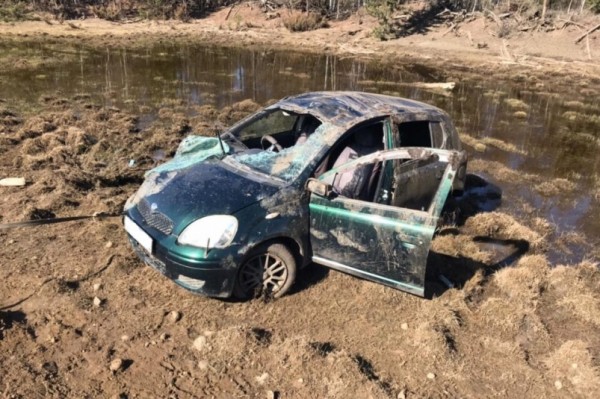На трассе Якутии в ДТП пострадала женщина-водитель