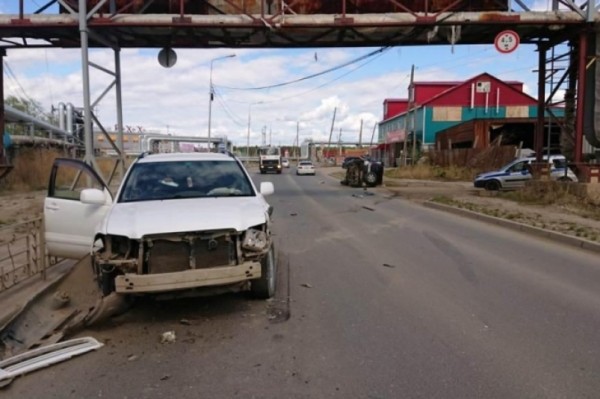 В Якутске пьяный водитель выехал на встречку и врезался в другую машину