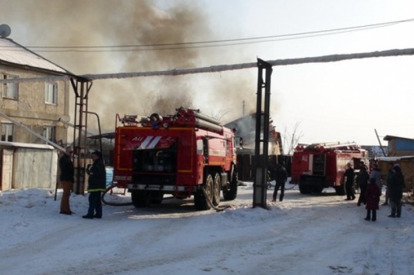 Огнеборцы Алдана спасли жилой дом-эвакуировано 4 человека